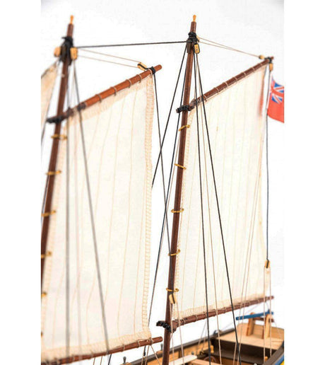 Artesania Latina ART-19005 - 1/50 Scale HMS Endeavour's Captain Longboat Wooden Ship Model