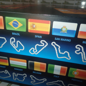 AFX AX21018- 1/64 Scale Super International Slot Car Set