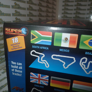 AFX AX21018- 1/64 Scale Super International Slot Car Set