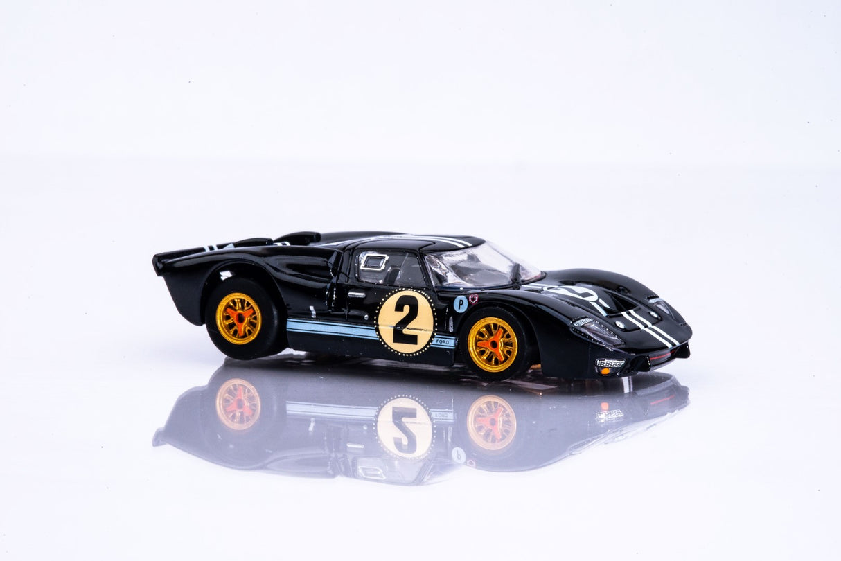 AFX 22031 - Ford GT40 Mark IIB #2 Sebring – Nightmist Blue