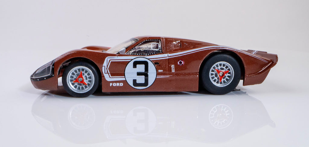 AFX 22053 - Ford GT40 MKIV #3 LeMans 1967 – Copper Slot Car