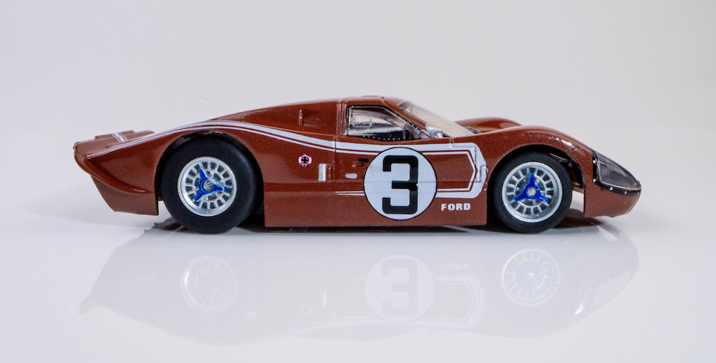 AFX 22053 - Ford GT40 MKIV #3 LeMans 1967 – Copper Slot Car