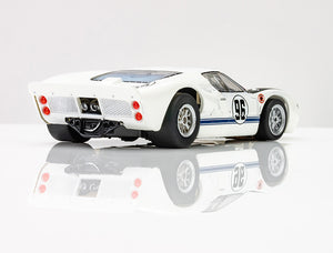 AFX 22057 - Ford GT40 MKII #96 Daytona Slot Car