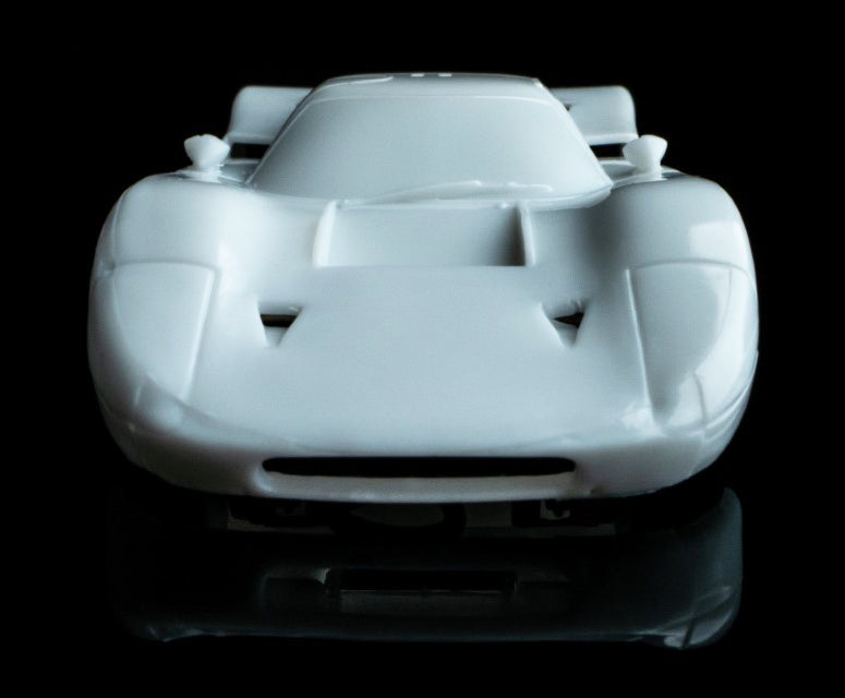 AFX 22070 - HO Scale Ford GT40 MK IV – White Paintable Red Slot Car