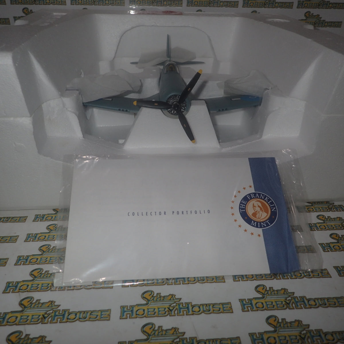 Franklin Mint Armour Collection B11B672 F4U-1A Corsair Royal New Zealand Air Force 'Irate Donald'