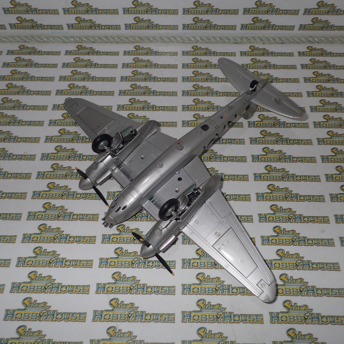Franklin Mint Armour Collection B11E112 - 1/48 Mosquito Diecast Model Aircraft