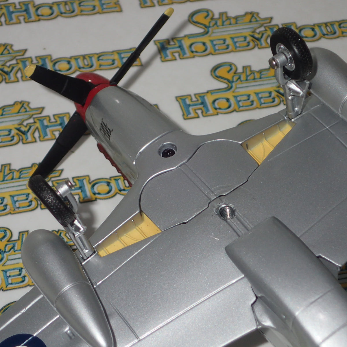 Franklin Mint Armour Collection B11E329 - 1/48 RAAF P-51 Mustang Diecast Model Aircraft