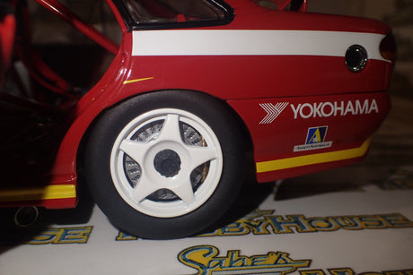 Biante B180401D - 1/18 Scale Holden VR Commodore #1 Skaife/Richards 1995 Tooheys 1000 Diecast Scale Model Replica