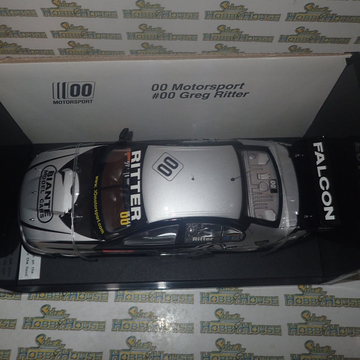Biante B180702G - 1/18 Scale 2003 00 Motorsport BA Falcon Driven by Greg Ritter Die-cast Model Replica