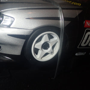 Biante B180702G - 1/18 Scale 2003 00 Motorsport BA Falcon Driven by Greg Ritter Die-cast Model Replica