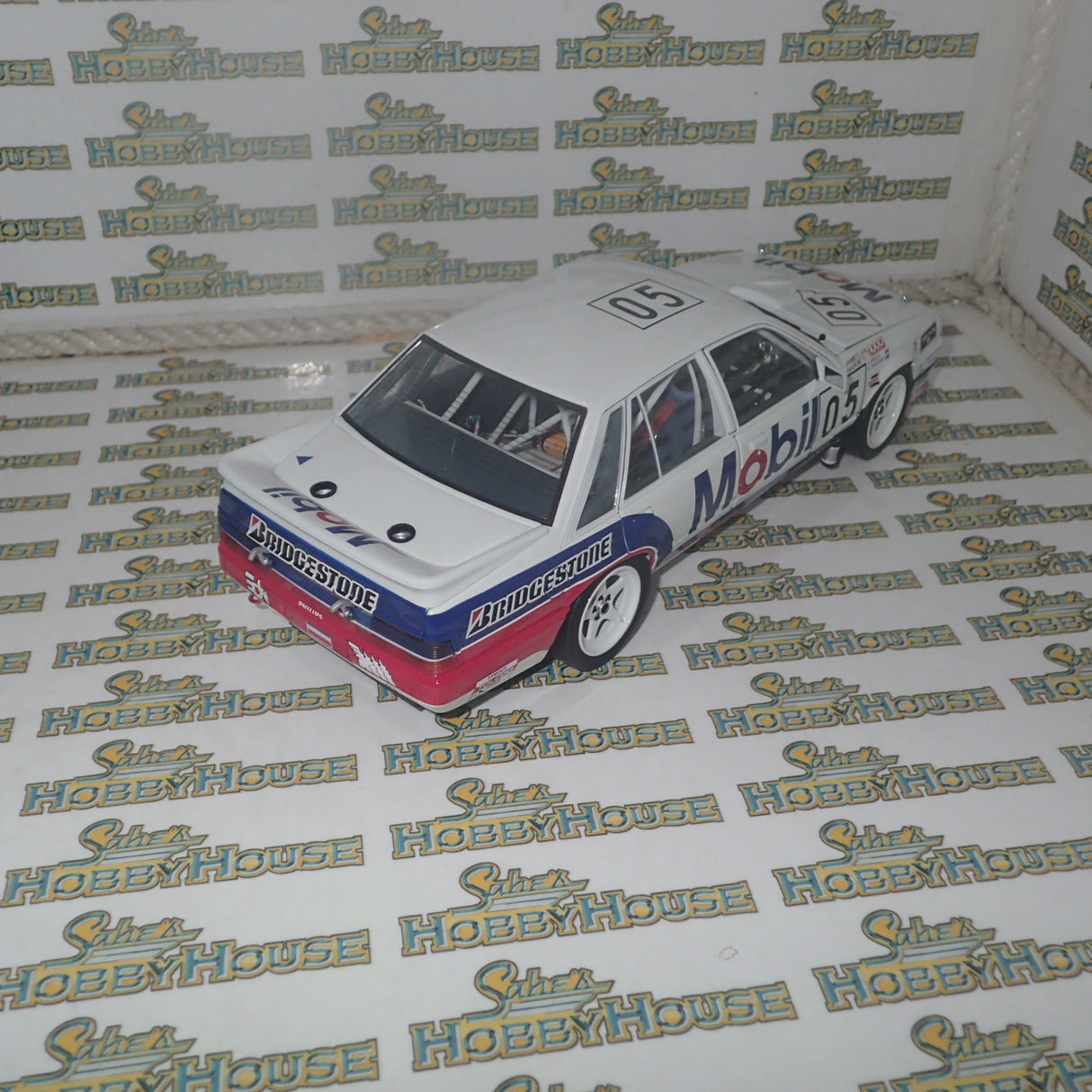 Biante B182703B - 1/18 Holden VL SS Group A Commodore Brock 1987 Bathurst #05 Die-Cast car