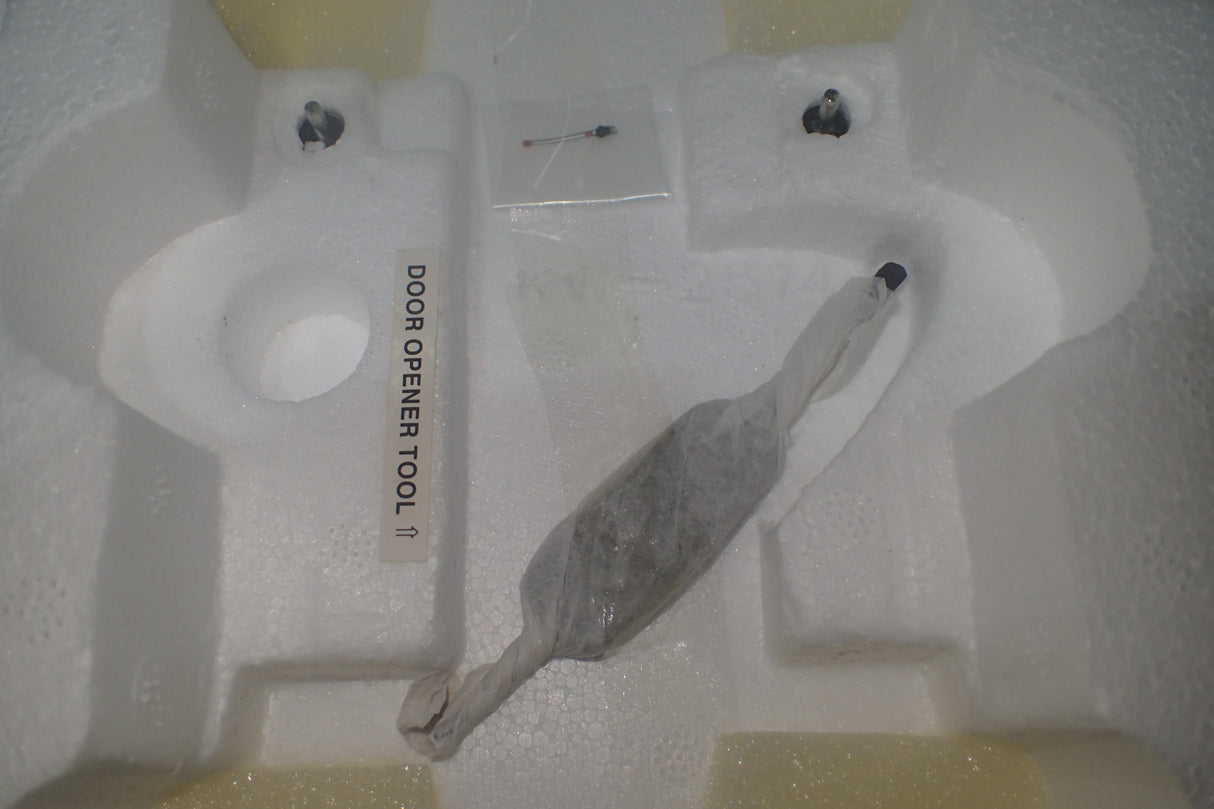 Biante B182703B - 1/18 Holden VL SS Group A Commodore Brock 1987 Bathurst #05 Die-Cast car