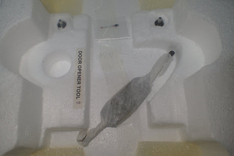 Biante B182703B - 1/18 Holden VL SS Group A Commodore Brock 1987 Bathurst #05 Die-Cast car