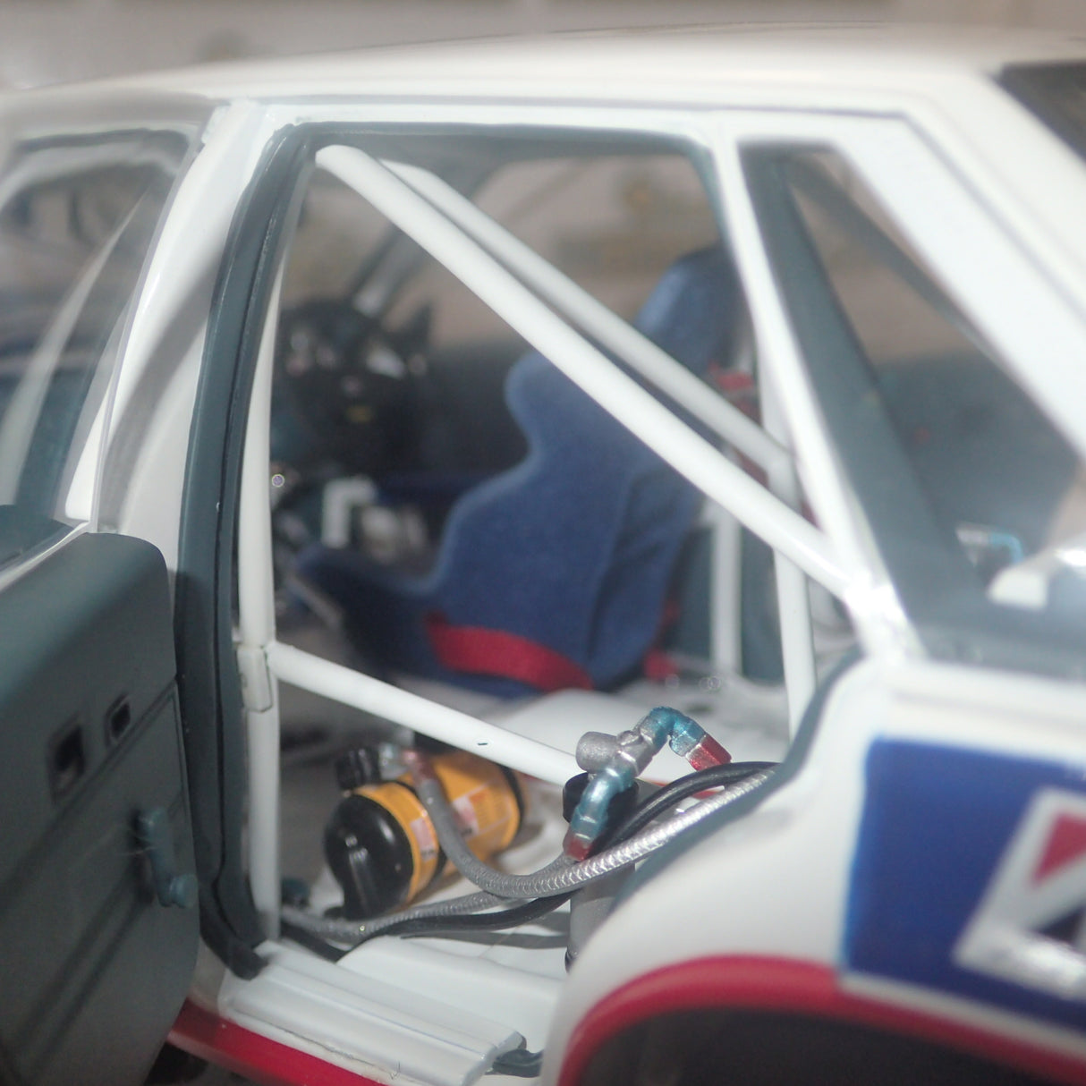 Biante B182703B - 1/18 Holden VL SS Group A Commodore Brock 1987 Bathurst #05 Die-Cast car