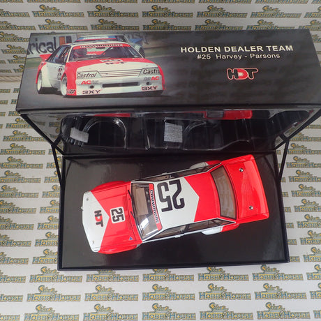 Biante B182704E 1/18 Holden VK Harvey / Parsons #25 Bathurst Runner-up 1984