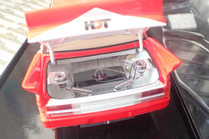 Biante B182704E 1/18 Holden VK Harvey / Parsons #25 Bathurst Runner-up 1984