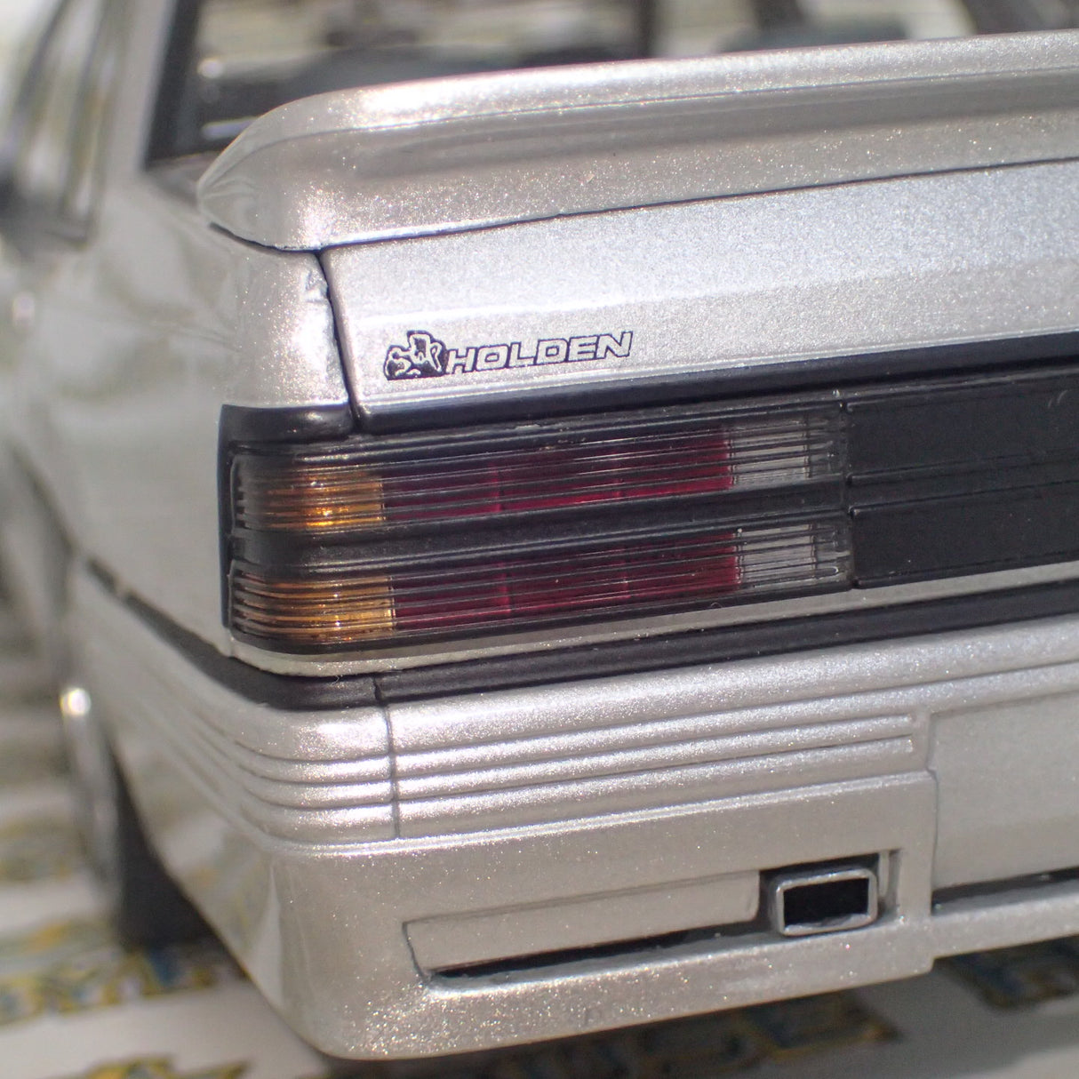 Biante B182705A 1/18 Scale Holden VK Commodore SS Group Three in Asteroid Silver