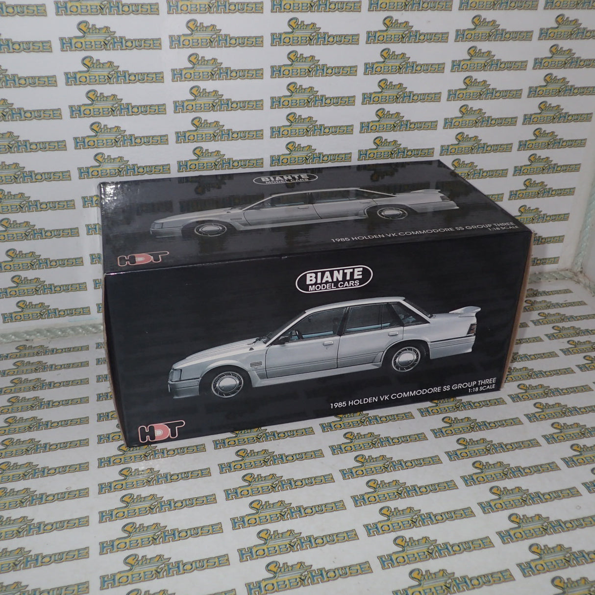 Biante B182705A 1/18 Scale Holden VK Commodore SS Group Three in Asteroid Silver
