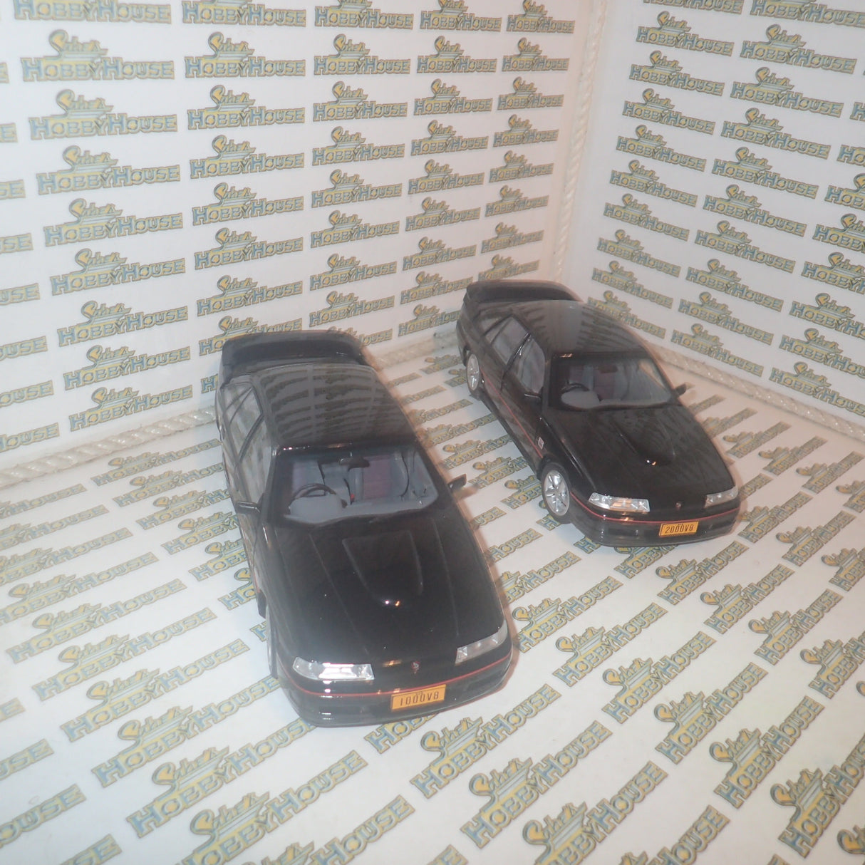 Biante B182706D - Diecast 1/18 Scale Holden VN Commodore SS Group A 1991 Tooheys 1000 Special Edition Twinset