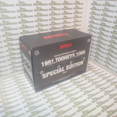 Biante B182706D - Diecast 1/18 Scale Holden VN Commodore SS Group A 1991 Tooheys 1000 Special Edition Twinset