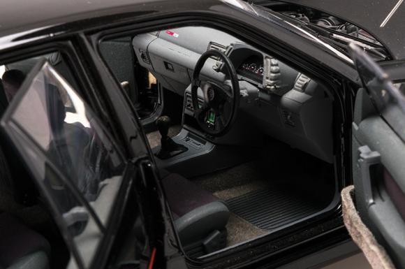 Biante B182706D - Diecast 1/18 Scale Holden VN Commodore SS Group A 1991 Tooheys 1000 Special Edition Twinset