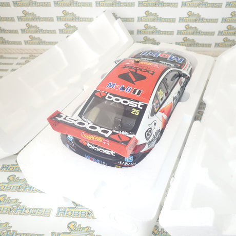 Biante - B18H18J 1/18 Scale - Holden ZB Commodore Mobil 1 Boost Racing #25 James Courtney 2018 Townsville 400 Diecast Scale Model Replica