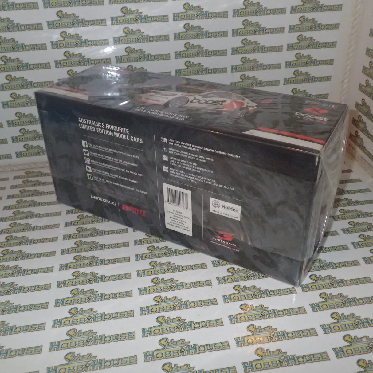 Biante - B18H18J 1/18 Scale - Holden ZB Commodore Mobil 1 Boost Racing #25 James Courtney 2018 Townsville 400 Diecast Scale Model Replica