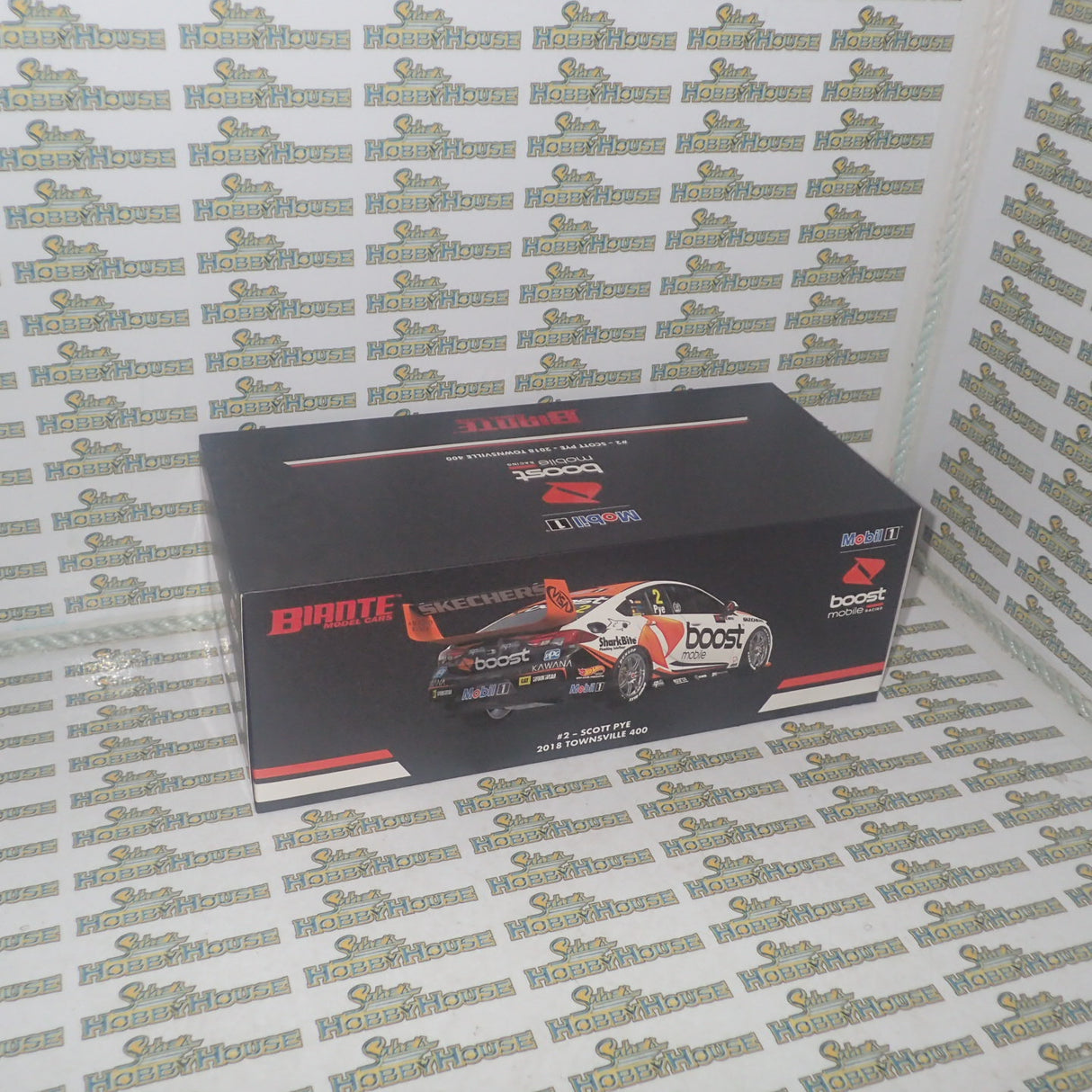 Biante B18H18Q – 1/18 Scale – Holden ZB Commodore V8 Supercar COTF Mobil 1 Boost Mobile Racing #2 Scott Pye 2018 Townsville 400 Diecast Scale Model Replica