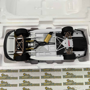 Biante B18R15A - 1/18 Scale - Modern Historics Holden VF Commodore Retrospective 1995 Tooheys 1000 Winner - Drivers: Larry Perkins / Russell Ingall Diecast Model Replica