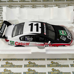 Biante B18R15A - 1/18 Scale - Modern Historics Holden VF Commodore Retrospective 1995 Tooheys 1000 Winner - Drivers: Larry Perkins / Russell Ingall Diecast Model Replica