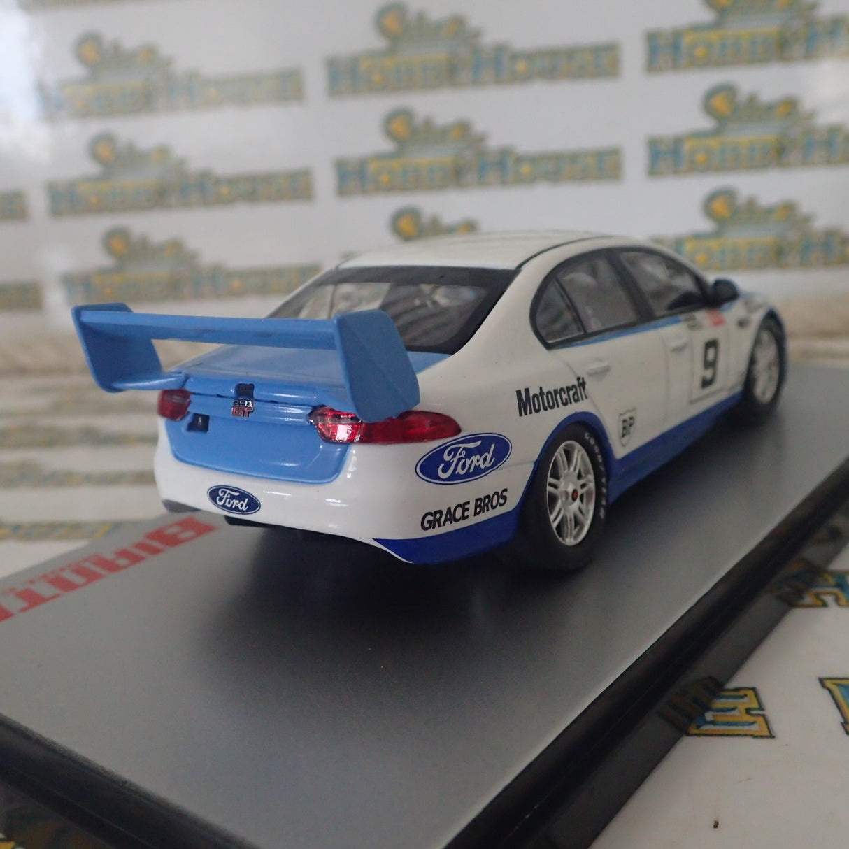 Biante B43F18C – 1/43 Scale Ford FGX Falcon Supercar – 1973 Bathurst Winner Retro Livery Diecast Scale Model Replica