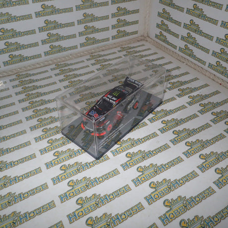 Biante B43H15N - 1/43 Scale Star Wars Livery Holden VF Commodore V8 Supercar Holden Racing Team - 2015 V8 Supercars Supercheap Auto Bathurst 1000 #2 Garth Tander/Warren Luff