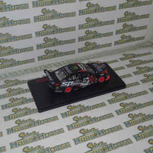 Biante B43H15N - 1/43 Scale Star Wars Livery Holden VF Commodore V8 Supercar Holden Racing Team - 2015 V8 Supercars Supercheap Auto Bathurst 1000 #2 Garth Tander/Warren Luff