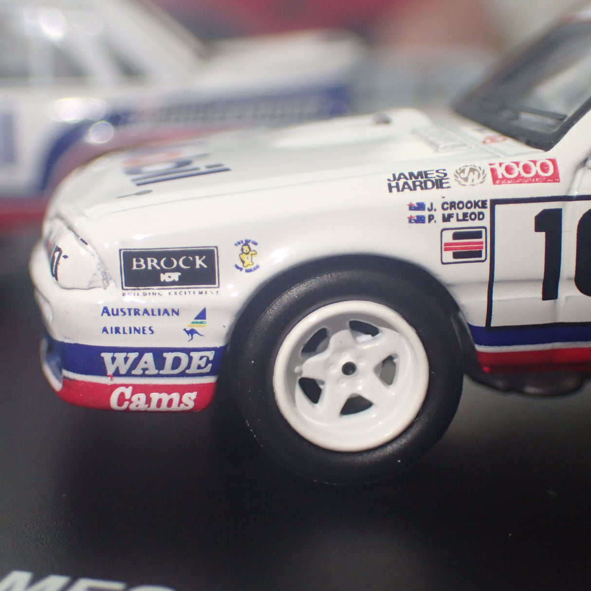 Biante B642703D - 1/64 1987 James Hardie 1000 Holden VL Commodore SS Grp A Twin Set Scale Model Replica