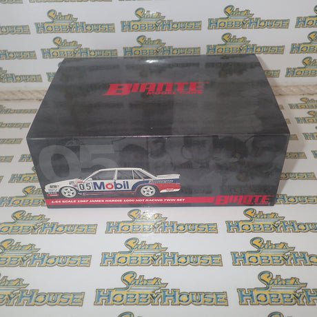 Biante B642703D - 1/64 1987 James Hardie 1000 Holden VL Commodore SS Grp A Twin Set Scale Model Replica
