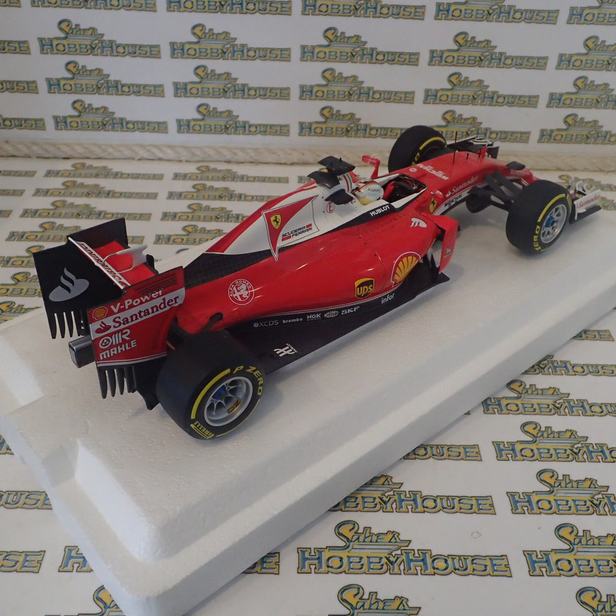 BBR Models BBR181605 - 1/18 Scale - Ferrari SF16-H G.P. Australia 2016 S. Vettel Diecast Scale Model Replica
