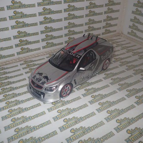 BIANTE BR18601A - 1:18 Triple Eight Project Sandman Tribute Edition Model Car