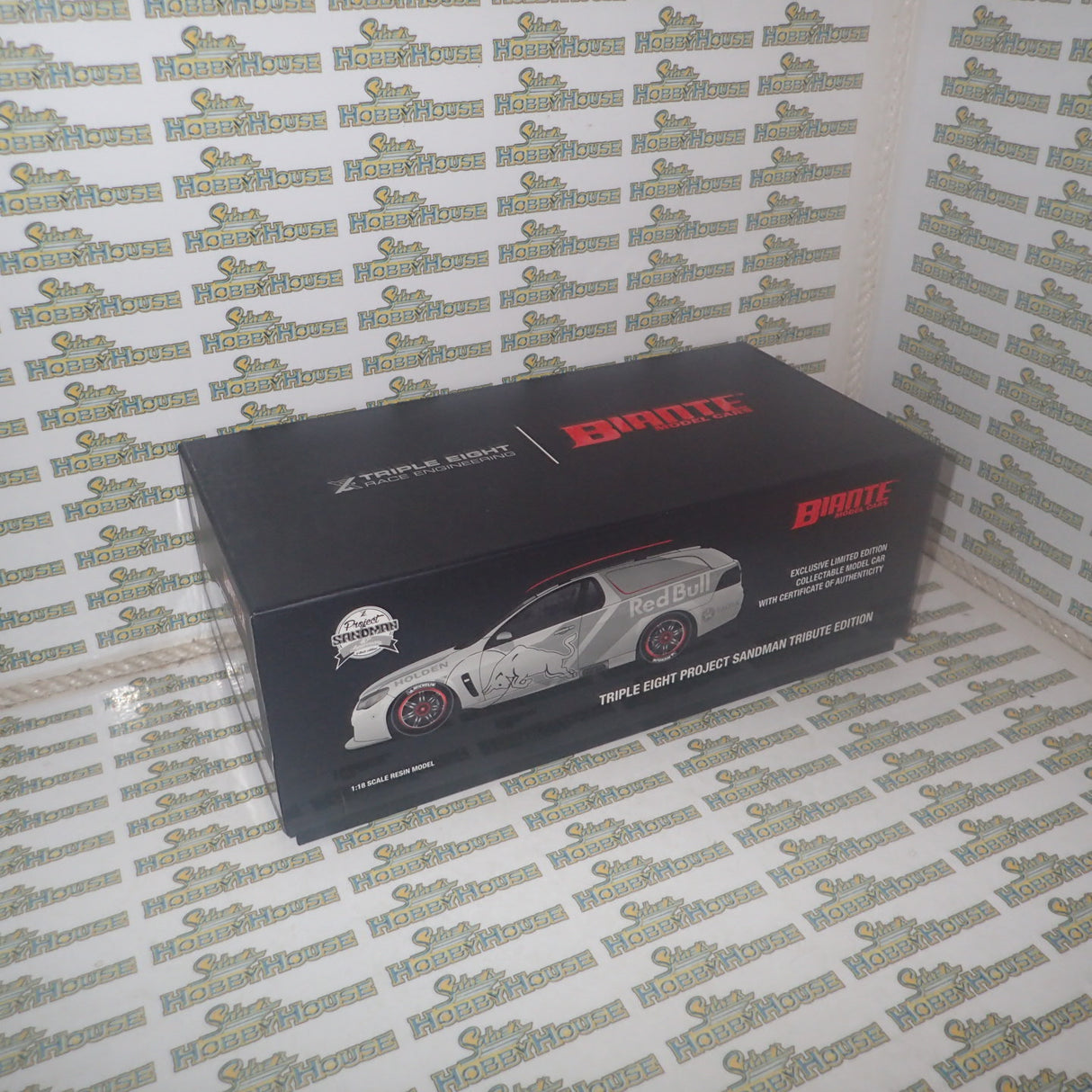 BIANTE BR18601A - 1:18 Triple Eight Project Sandman Tribute Edition Model Car