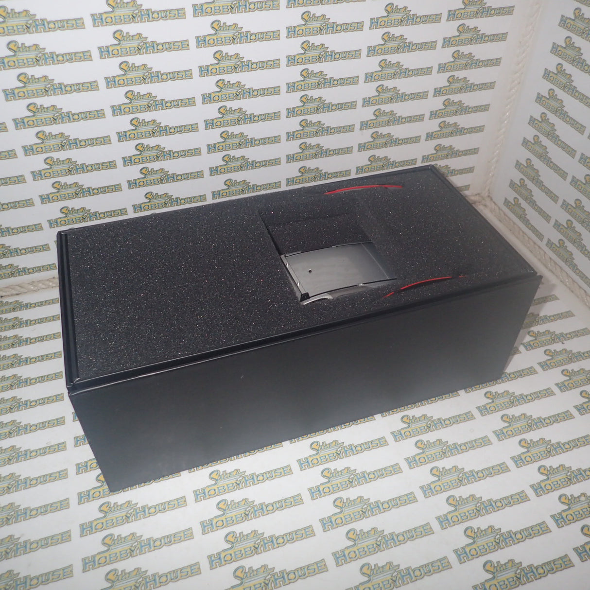 BIANTE BR18601A - 1:18 Triple Eight Project Sandman Tribute Edition Model Car