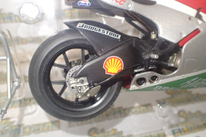 IXO BRB002 1/12 SCALE DESMOSEDICI MOTO GP 2006 MUGELLO L.CAPIROSSI