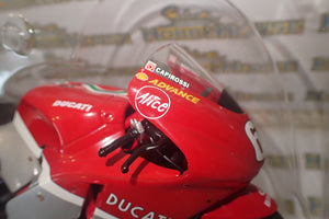 IXO BRB002 1/12 SCALE DESMOSEDICI MOTO GP 2006 MUGELLO L.CAPIROSSI