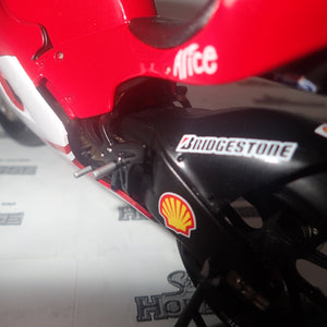 IXO BRB003 - 1/12 SCALE Ducati Desmosedici GP6 Sete Gibernau, 2003