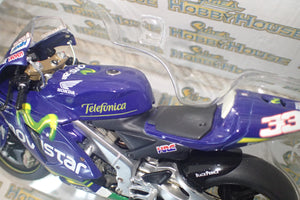 IXO BRB008 1/12 SCALE HONDA RC211V MARCO MELANDRI 2005