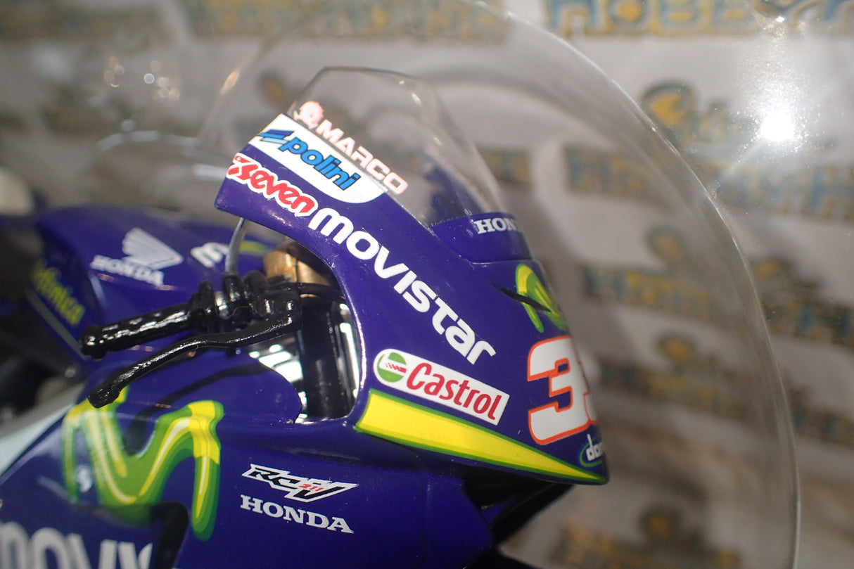 IXO BRB008 1/12 SCALE HONDA RC211V MARCO MELANDRI 2005