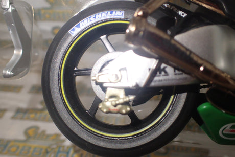 IXO BRB008 1/12 SCALE HONDA RC211V MARCO MELANDRI 2005