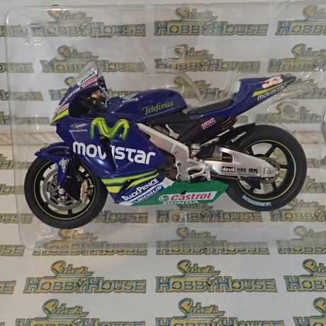 IXO BRB008 1/12 SCALE HONDA RC211V MARCO MELANDRI 2005