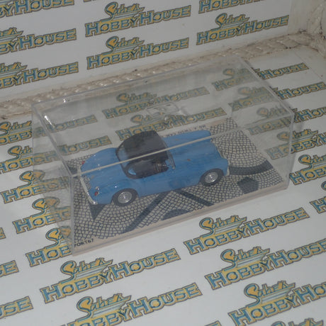 BIZARRE BZ380 - 1/43 MGA TWIN CAM SOFT ROOF 1958 BLUE 