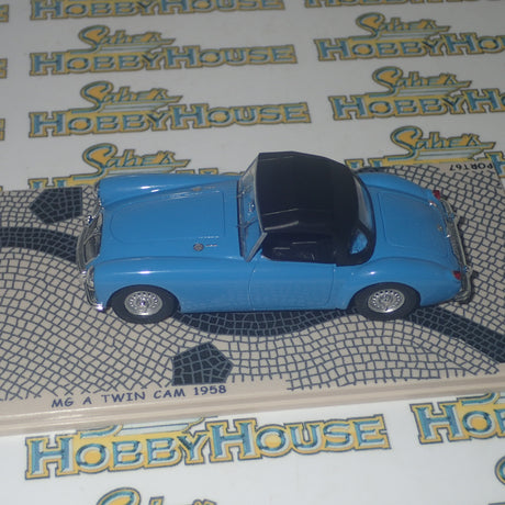 BIZARRE BZ380 - 1/43 MGA TWIN CAM SOFT ROOF 1958 BLUE 