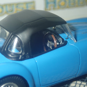 BIZARRE BZ380 - 1/43 MGA TWIN CAM SOFT ROOF 1958 BLUE 