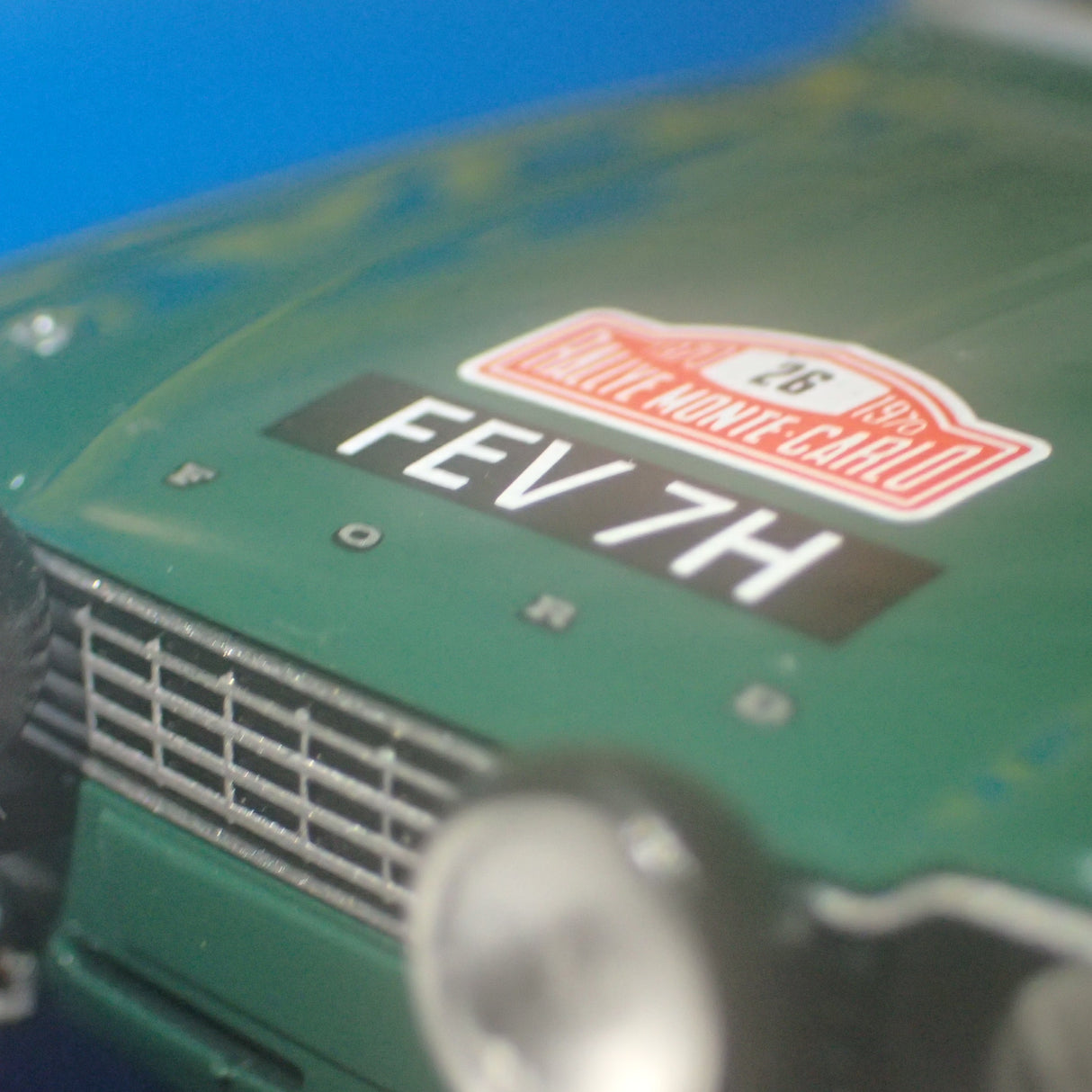 Scalextric C3635 - 1/32 Scale Ford Escort Mk 1 Monte Carlo Rally 1970 No. 26 Team Ford